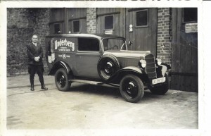 Bereits in den 30er Jahren wurde Underberg mit dem „Kräuter-Mobil“, einem Opel 1,3 l Geschäftswagen, Baujahr 1937 mit 24 PS/1278 ccm Hubraum und 80 km/h Höchstgeschwindigkeit, ausgeliefert 